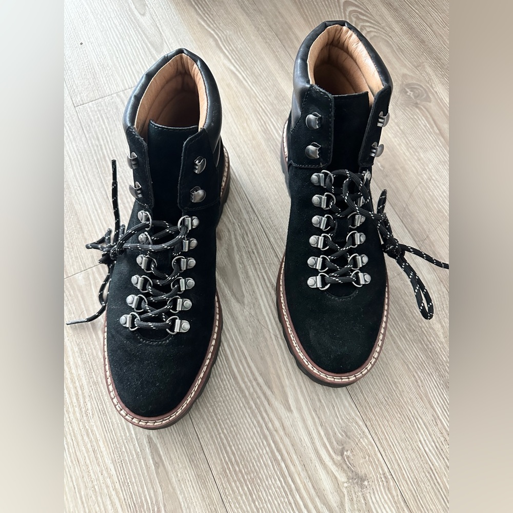 Madewell - The Citywalk Lugsole Hiker Boot in Leather